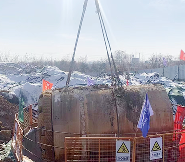 鳳凰山穿越工程